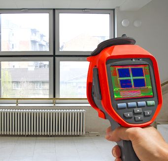 Prise de mesure émissivité fenêtre avec film isolant thermique